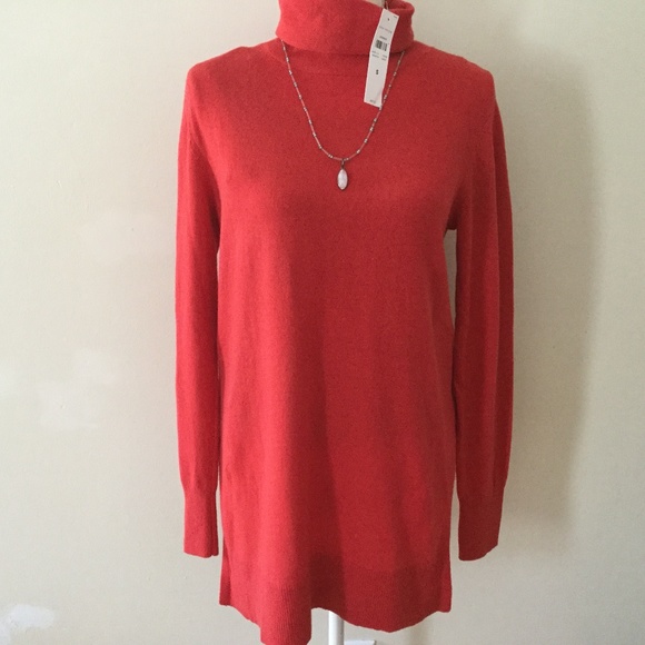 Ann Taylor Sweaters - 🌺 NWT Ann Taylor Red Wool Blend Tunic Sweater S